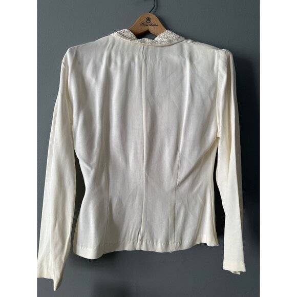 NWT Women’s 7/8 Scarlett Ivory Two-Piece Blazer & Skirt Set Old Money Academia - Picture 9 of 11